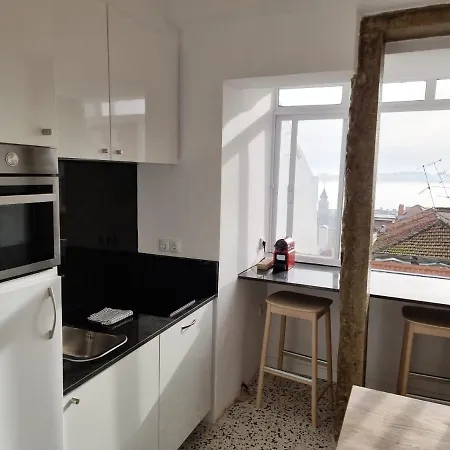 3 Bedroom Apt, Historical Center, Tagus River View 아파트 리스본