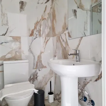 3 Bedroom Apt, Historical Center, Tagus River View